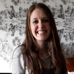 Meet your Posher, Katelyn